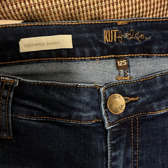 Women’s Kut from the Kloth denim Jean - Picture 2 of 3
